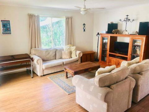 1 Tecoma Avenue Sandy Point - Queensland Tourism 6
