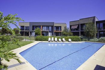 Stylish 3 Bedroom Condo - QLD Tourism 5
