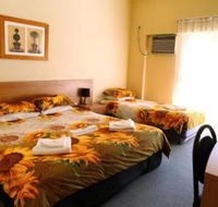 Blue Mountain Motel - Queensland Tourism