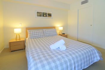 Drift North #2 Swim Up Apartment - QLD Tourism 0