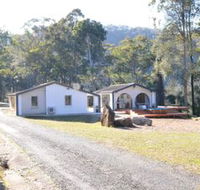 Quiet Rural Retreat with Spa - Queensland Tourism