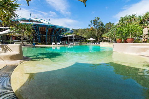 The Holiday House - Queensland Tourism 1