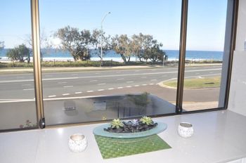 Huntington Apt 3 - Queensland Tourism 6