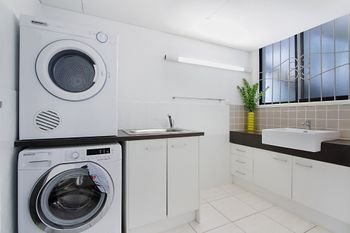 Jansea 2 - Queensland Tourism 2