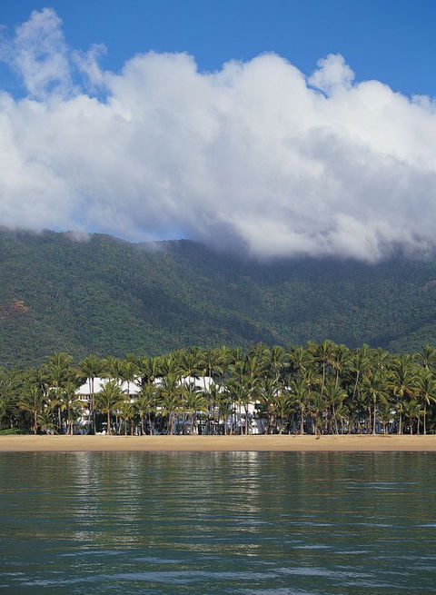 ANGSANA GREAT BARRIER REEF - QLD Tourism 3