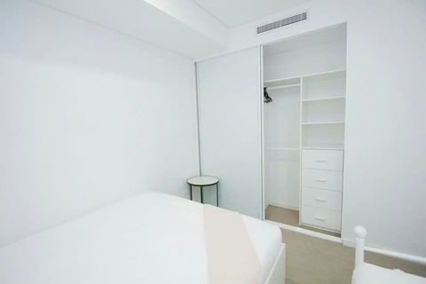 B03-darling Harbour 1 BDR APT - QLD Tourism 4