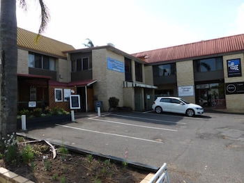 Tanoshii Spa & The Edge Spa Stay - Queensland Tourism 0