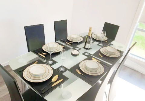 Brand New Home - 10min To Beach & Torquay - QLD Tourism 4