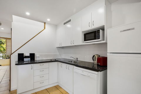 Garden Penthouse Netanya - QLD Tourism 2