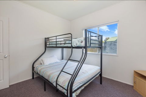 Julieanne - QLD Tourism 2