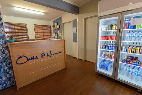 Oasis At Newman - Queensland Tourism 1