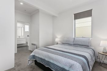 Wellington Street Cottage - Queensland Tourism 6