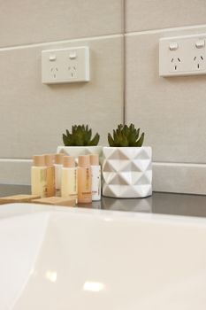 Hotel Quality 2 Bedroom Apartment - QLD Tourism 6