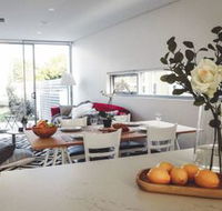 LUXURY 3 BEDROOM APARTMENT SYDNEY - Queensland Tourism