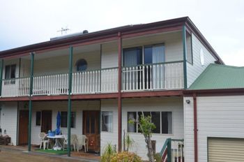 Albany Harbour Panorama B & B - QLD Tourism 0