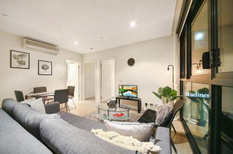 A Cozy 2BR CBD Apartment Near Bourke St. Mall - QLD Tourism 2