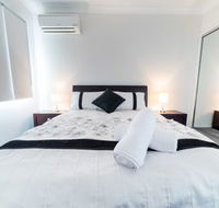 1 Bedroom Gold Coast Beachside Apt w AC  Parking - QLD Tourism