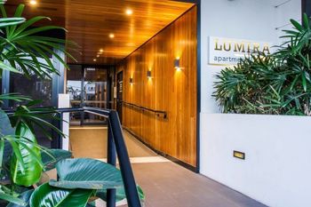 Vibrant City Pad - Queensland Tourism 4