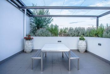 Vibrant City Pad - Queensland Tourism 6