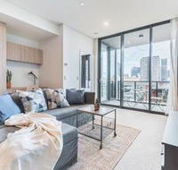 Executive Two Bedroom City Apartment With Views - Queensland Tourism