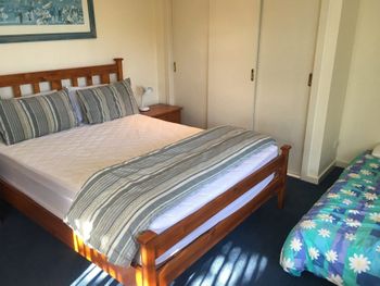 Redrocks Retreat - QLD Tourism 5