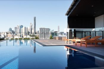 LaVida Apartments 2 Bedroom 2 Bathroom - Queensland Tourism 2