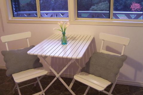 Creswick Cabin Retreat - QLD Tourism 1