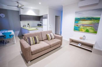 Spinifex Motel & Serviced Apartments - Queensland Tourism 6