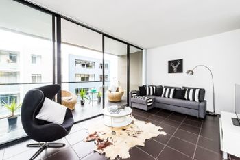Executive Two Bed Penthouse Studio In The City - QLD Tourism 0