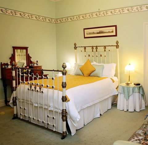 Forgandenny Bed & Breakfast - Queensland Tourism 2