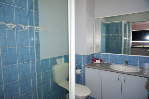 Ningaloo Breeze Villa 10 - QLD Tourism 6