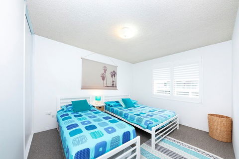 Hibiscus Court Unit 4 - Queensland Tourism 1
