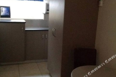 Motel Myall - QLD Tourism 5