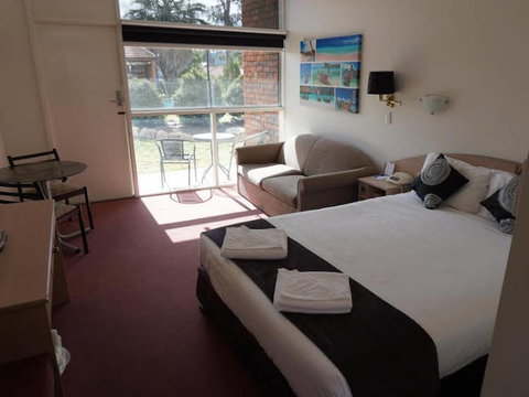 Econo Lodge Tamworth - QLD Tourism 3