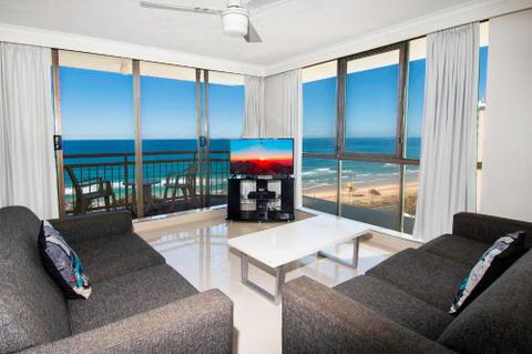 Seacrest Beachfront Holiday Apartments - Queensland Tourism 5