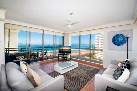 Seacrest Beachfront Holiday Apartments - Queensland Tourism 0