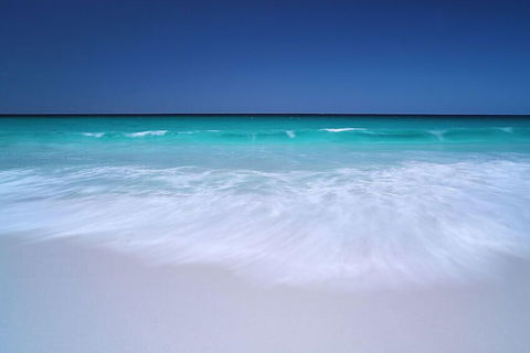 Georges Bay Apartments - Queensland Tourism 4