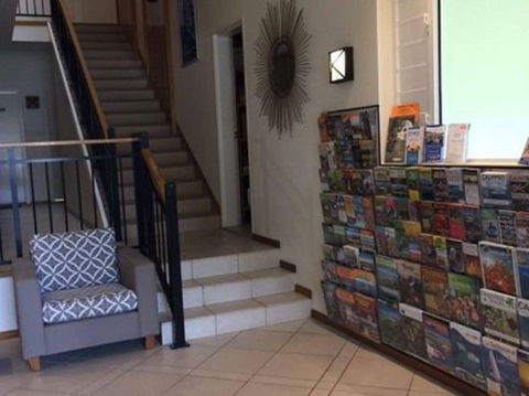 Verandahs Boutique Apartments - Queensland Tourism 4