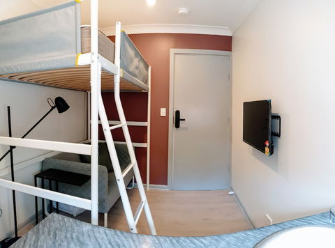 The Boutique Hostel - QLD Tourism 0