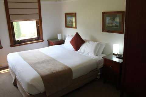 The Dormie House - On The Golf Course - Queensland Tourism 2
