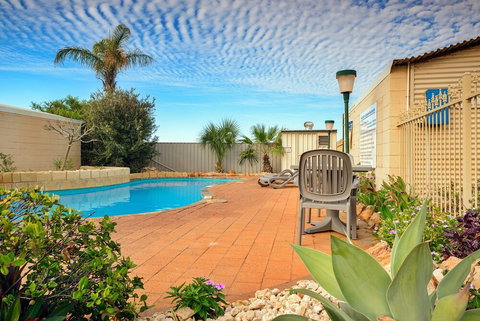 Osprey Holiday Village Unit 123 - QLD Tourism 2