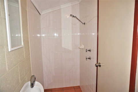 Osprey Holiday Village Unit 123 - QLD Tourism 5