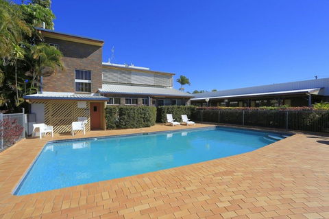 Smart Motel Bert Hinkler - QLD Tourism 5