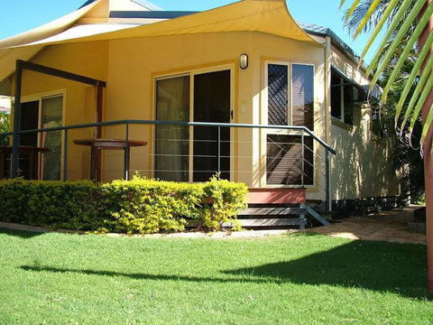 Happy Wanderer Village - Queensland Tourism 4