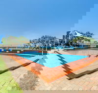 President - Q Stay - Queensland Tourism