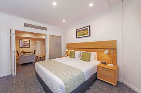 Quest On King William - Queensland Tourism 2