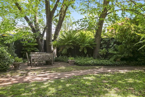 Boutique Stays - Frankie's Place - Queensland Tourism 6