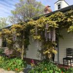 Clarence Cottage - QLD Tourism 1