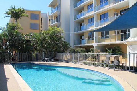 Regent Place Apartments - Queensland Tourism 3