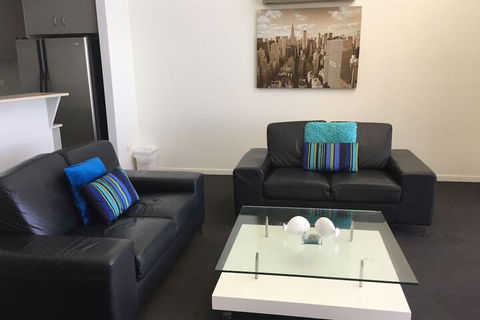Regent Place Apartments - Queensland Tourism 6